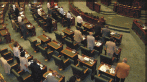 PD-L are trei mandate in plus fata de PSD-PC 