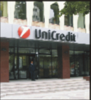 Afacerile din România au adus UniCredit un câştig de 22 milioane euro în primul trimestru