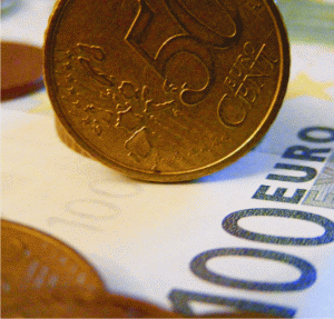 Moneda unică se depreciază din nou
