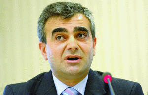 The "Proprietatea Fund" courts private pension funds