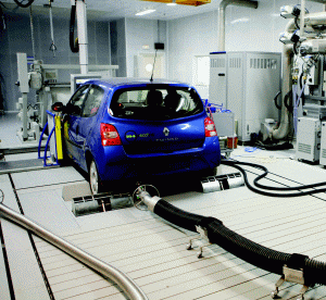 "Renault" vrea să devină, în 2013, al doilea producător auto din Europa, urmărind astfel să detroneze rivalul "Peugeot Citroen".