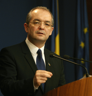 Boc: Voi demite orice demnitar urmărit penal