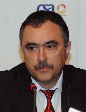 Marius Bulugea, directorul general al PAID, şi-a exprimat opinia că este importantă existenţa unei protecţii pentru posesorii de locuinţe şi nu tipul de asigurare, facultativă sau obligatorie. 