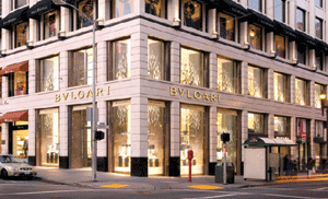 Compania "Bulgari", înfiinţată în 1884 de către Sotirio Bulgari, este listată la Bursa din Milano din 1995. 