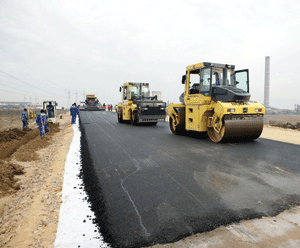 Facilităţi la plata TVA pentru unii constructori