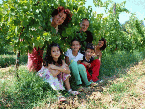Roberto Di Filippo şi familia sa, în via din Italia.