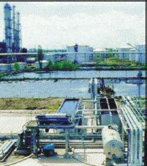 "Petrom" înfiinţează o nouă companie petrochimică