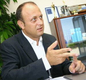 Dan Şucu estimează că volumul vânzărilor se va menţine constant.