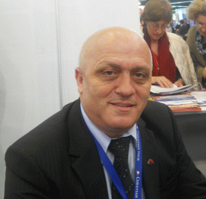 Marius Berca, director operaţional în cadrul "Christian Tour": "La Târgul de Turism, doritorii de pachete turistice au văzut ofertele, au ales ce şi-au dorit şi s-au înscris < pe loc >. Se pare că încet, încet, ieşim din criză".