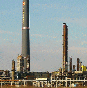 CNVM, obligată să despăgubească "Rompetrol Rafinare" cu un milion de lei