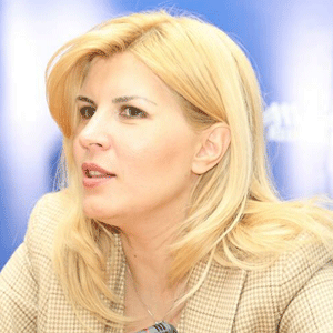 Elena Udrea