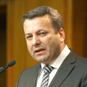 Guvernul ia în calcul lichidarea "Oltchim"