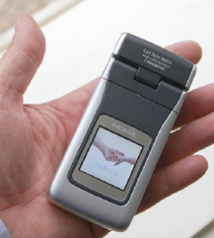 "Nokia Siemens Networks" ar putea fi vândută