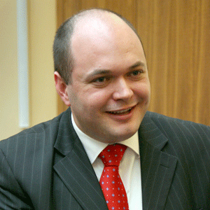 Dacă economia creşte cum se anticipează, fondul de salarii în sectorul bugetar poate spori cu 5%