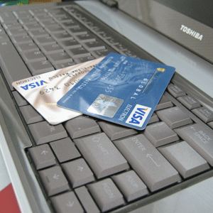 Gfk: Doar 4% dintre români folosesc Internet banking