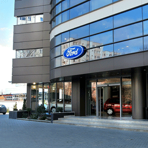 "Ford" investeşte un miliard de dolari în marca Lincoln