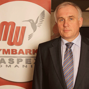 Domnul Krzysztof Grabowski, preşedintele companiei "Tymbark Maspex" România şi coordonator pe Bulgaria şi Republica Moldova.