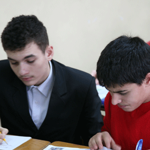 Victimele învăţământului: încă 100.000 de tineri se pregătesc de şomaj