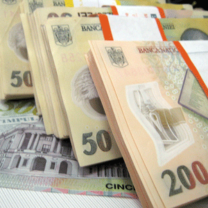 Finanţele au împrumutat 900 milioane lei prin certificate la un an