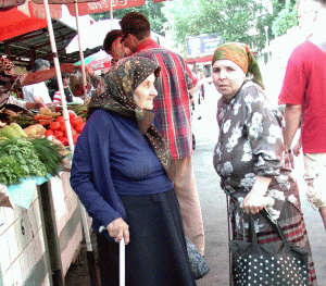 Coşul pensionarului: Alimente de bază acordate lunar la preţul cel mai scăzut posibil