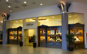 Sabion a investit 200.000 de euro în noul magazin din Oradea