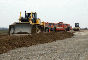 Boc: Guvernul ia în calcul construirea unor tronsoane ale autostrăzii Transilvania prin PPP
