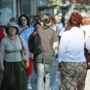 Pe plan mondial au reapărut temerile cu privire la apariţia unei noi recesiuni, după cea din 2008-2009. 