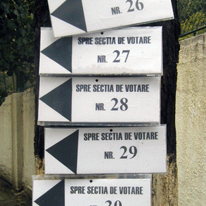 Unirea alegerilor divizează opoziţia
