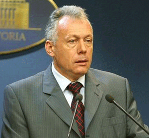 Laszlo Borbely: Costurile decontaminării de la Arpechim se ridică la peste 400 de milioane de euro