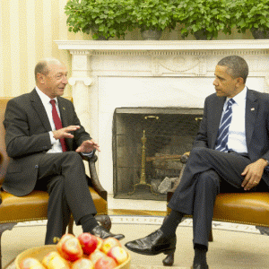 Traian Băsescu: Nu este nicio presiune din partea americană să achiziţionăm acum avioane F16