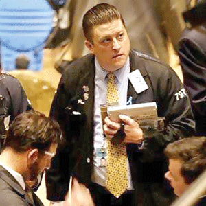 Spania şi Italia extind interzicerea temporară a short selling-ului