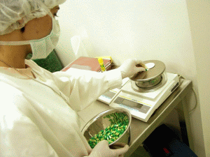 Producătorii de medicamente: Industria farmaceutică ar putea scădea cu 30% 