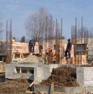 Numărul autorizaţiilor de construire a scăzut în octombrie