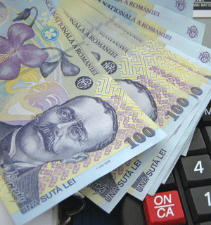 Deficitul bugetar a scăzut la 2,4%