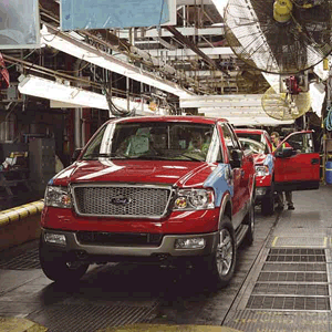 "Ford" reia plata dividendelor