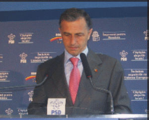 Geoană a criticat sistemul plăţilor prin card a pensiilor propus de ministrul Economiei şi Finanţelor
