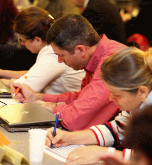 ASEBUSS oferă program Executive MBA