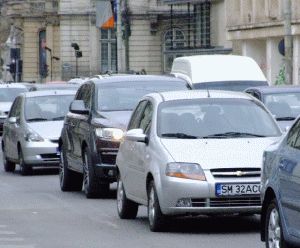 APIA: Scenarii pesimiste pentru piaţa auto 2012 