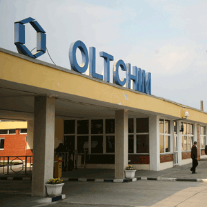 "Oltchim" menţine angajaţii în şomaj