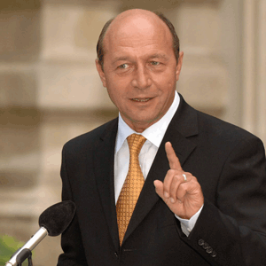 Traian Băsescu: "Premierul Boc mi-a fost, îmi este şi-mi va fi un partener în continuare în încercarea de a face ce e de făcut".