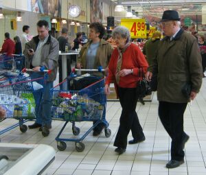 Vânzările retail din zona euro au scăzut în decembrie