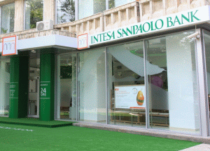Banii furaţi de la sucursala Intesa Sanpaolo Bank din Constanţa erau asiguraţi