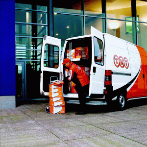 UPS şi TNT vor forma un gigant în domeniul curieratului, cu vânzări anuale de 45 miliarde euro.