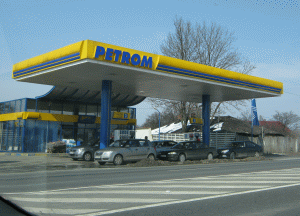 Petrom: Incidentul de la Petrobrazi, provocat de un contractor extern în timpul unor lucrări la sistemul de canalizare