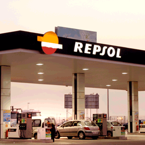 "Repsol" ameninţă potenţialii investitori în YPF