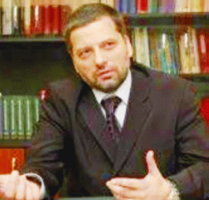 Cristian Duţescu