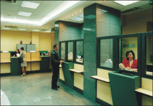 "Millennium Bank România" aşteaptă clienţii români în 39 de sucursale
