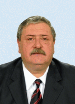 Cezar Măgureanu a fost ales în Colegiul uninominal 1 din Circumscripţia electorală 19 Giurgiu, candidând din partea PDL. Senatorul a activat în grupul UNPR şi apoi ca independent, iar la începutul lunii mai a anunţat că intră în grupul parlamentar al PSD.