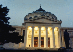 Fitch confirmă ratingul Primăriei Bucureştiului la "BBB-"