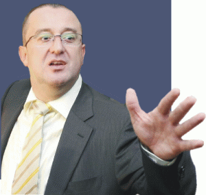 "Ştiu un singur lucru: nu am făcut nimic ilegal nu doar în perioada monitorizată, în toată perioada cât am desfăşurat activitate şi lucrul acesta va ieşi în evidenţă în cel mai scurt timp şi toată lumea se va convinge de acest lucru", a declarat Sorin Blejnar.